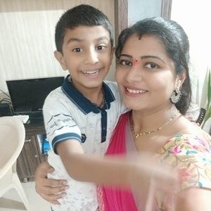 Meet your Posher, Manali